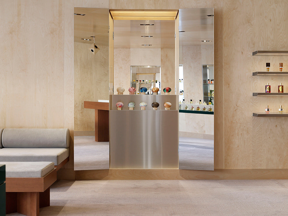 “今の自分”と向き合う香りの時間。完全予約制「NOSE SHOP SALON」が表参道に誕生